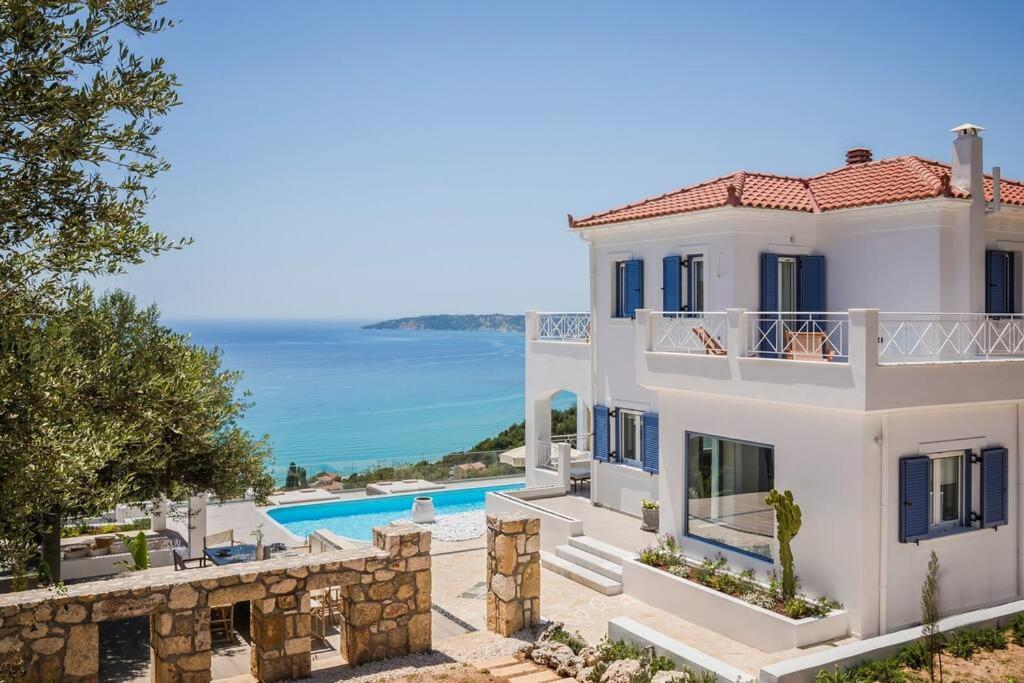 Lourdas White Villa 劳德哈塔 外观 照片