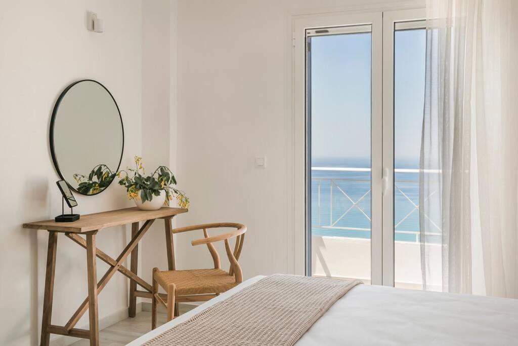 Lourdas White Villa 劳德哈塔 外观 照片